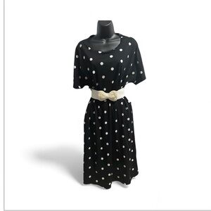 LuLaRoe Multicolor Logo Tag